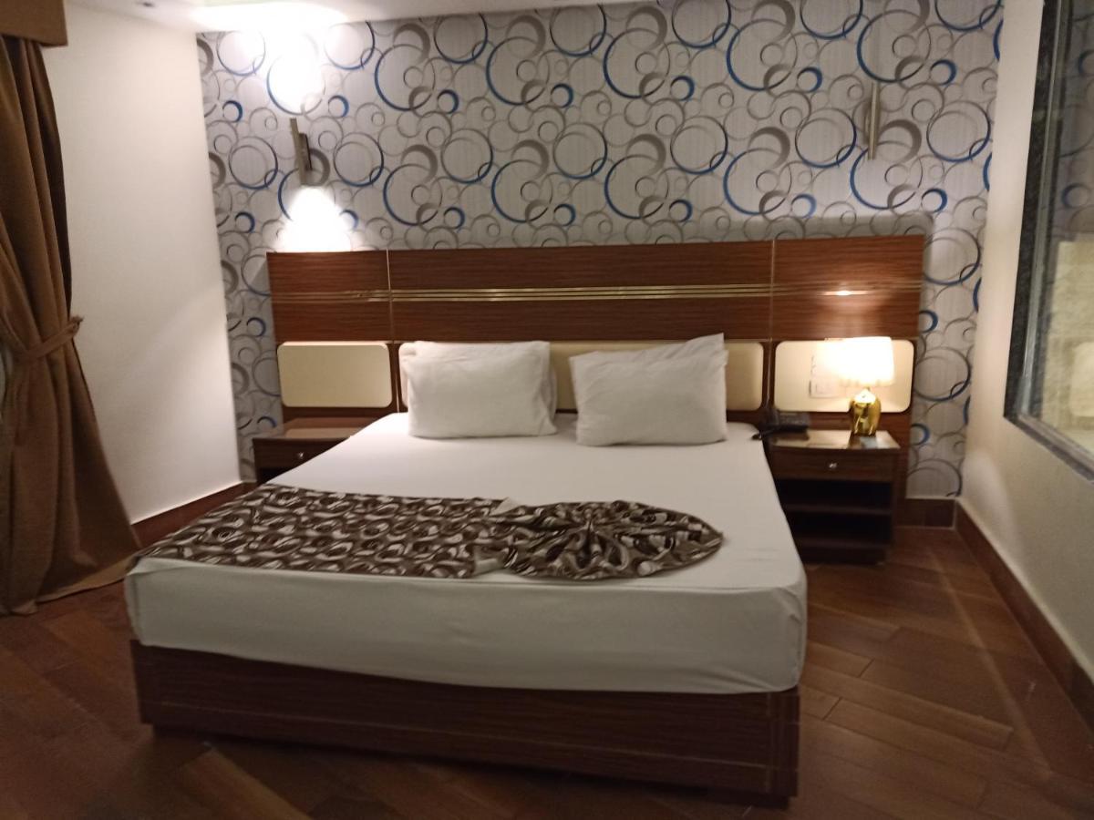 Fleet Club Mahrousa Alexandria Exterior foto A bedroom at the hotel