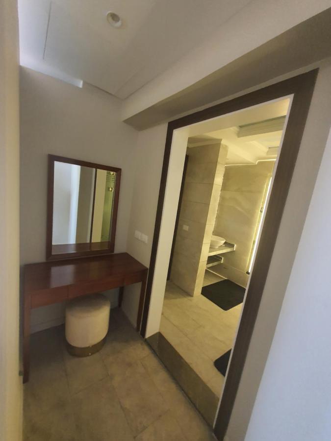 Fleet Club Mahrousa Alexandria Exterior foto A bathroom in a hotel